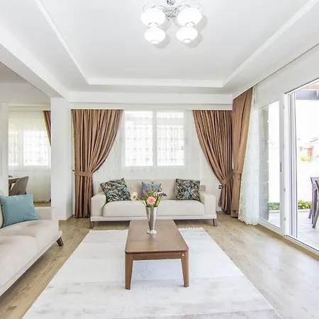 Villa Tala 12 *