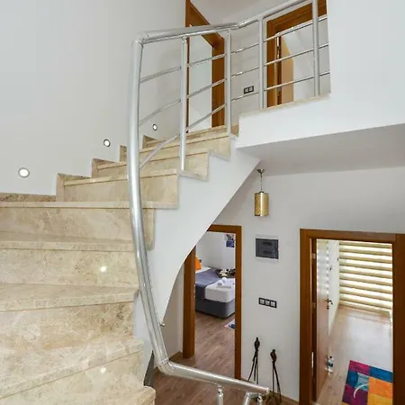 Tala 12 Villa *