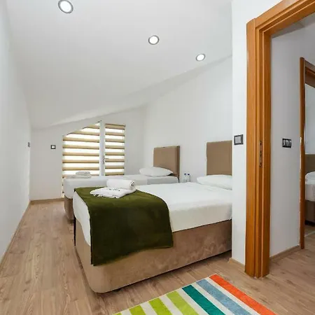 Villa Tala 12 *
